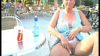 Amatorul Matur Devine Foarte Excitat În Videoclipul Masturbator Făcut Acasă